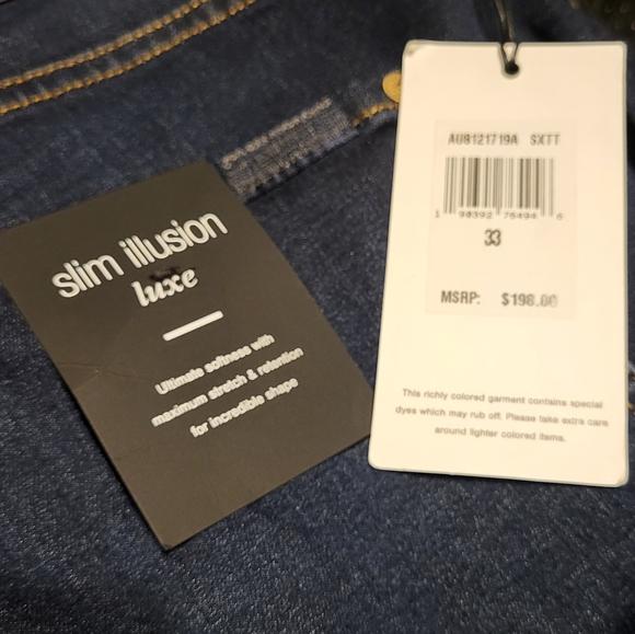 NWT 7 For All Mankind Ankle Skinny Slim Illusion Luxe darkwash Sz 33 sof… - Picture 12 of 12